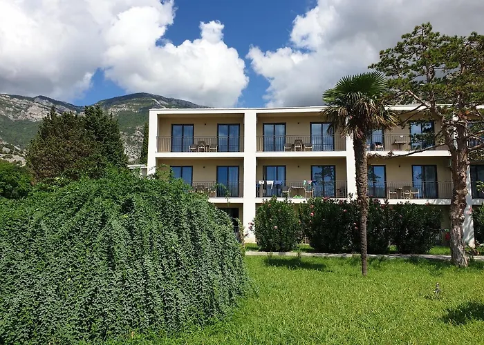 Pearl Beach Resort - Hills & Villas
