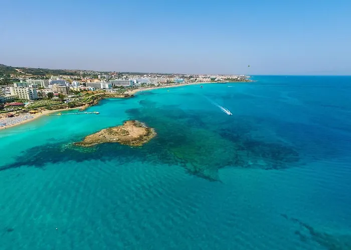 Vrissiana Boutique Beach Hotel