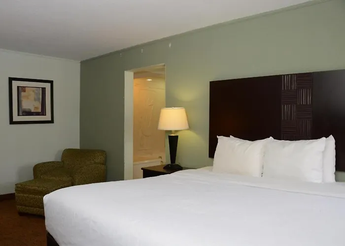 Quality Inn & Suites Covington