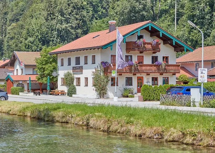 Hotel Alte Saege Ruhpolding Inkl Chiemgaukarte Und Genussfruehstueck