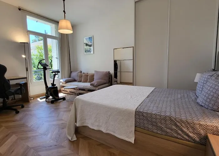 Super Flat, Garden. Bnbrickeys