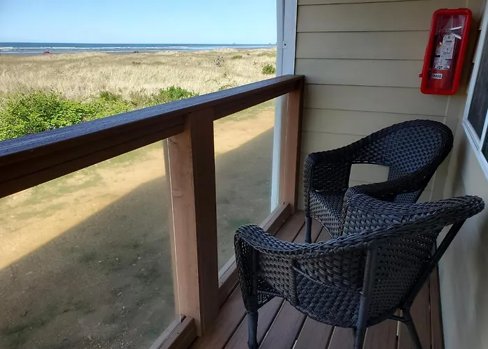 Moonstone Beach Motel