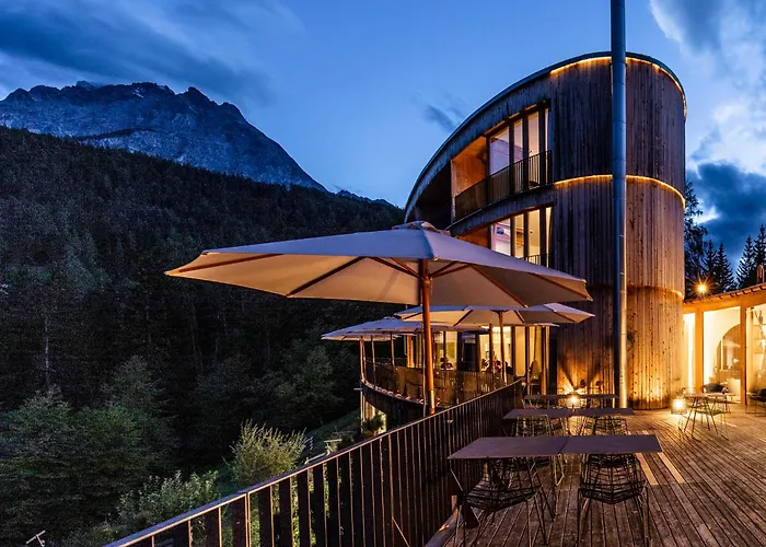Hotel Arnica Scuol - Adults Only
