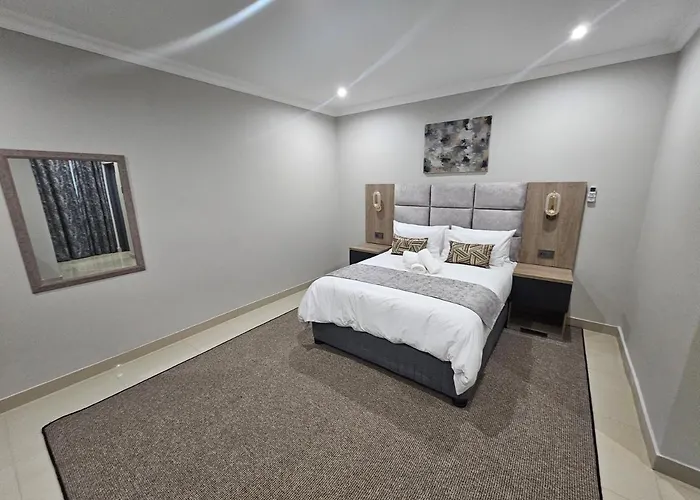Luxe Musgrave Boutique Hotel
