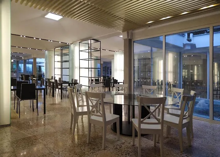 Hotel Cupidon Saturn