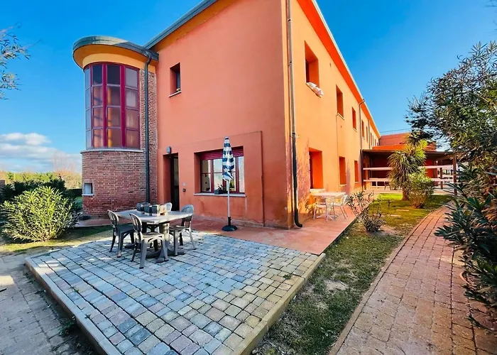Regina Del Mare Holiday Apartments Tirrenia