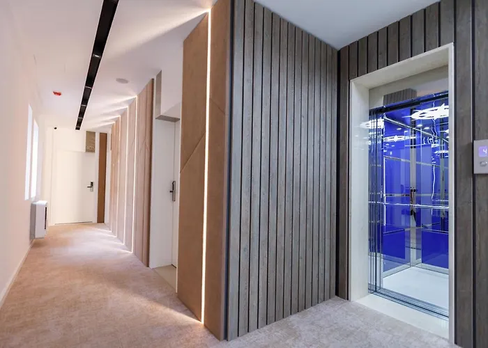 Hotel PortSide GF