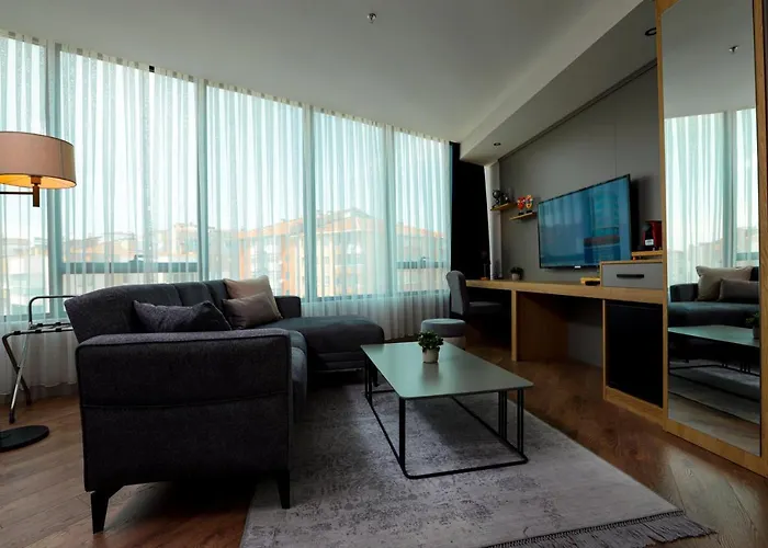 Brand Business Hotel