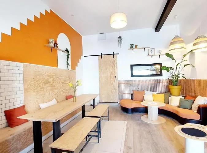 COAST - Utopy Hostel
