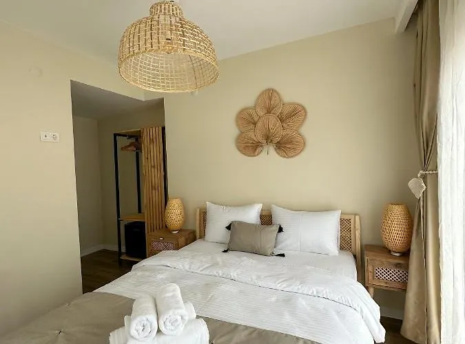 Ella Alacati Otel