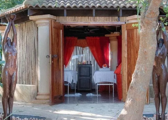 Hotel Izulu