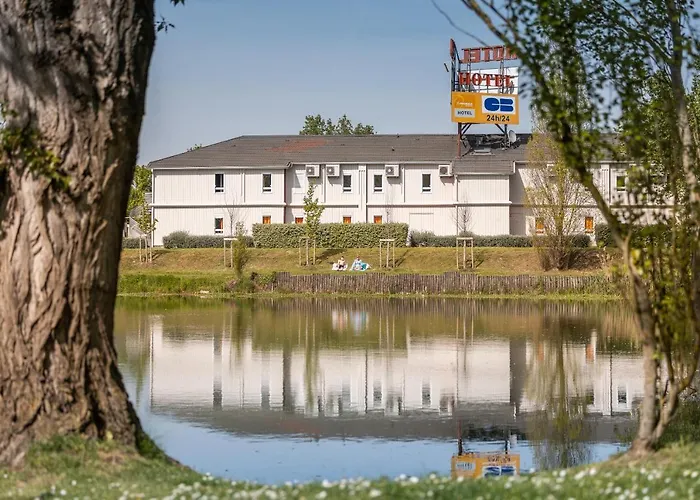 The Originals Access, Hotel Bordeaux Lac