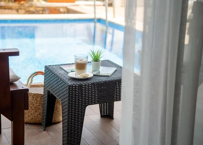 Cesmekes Otel