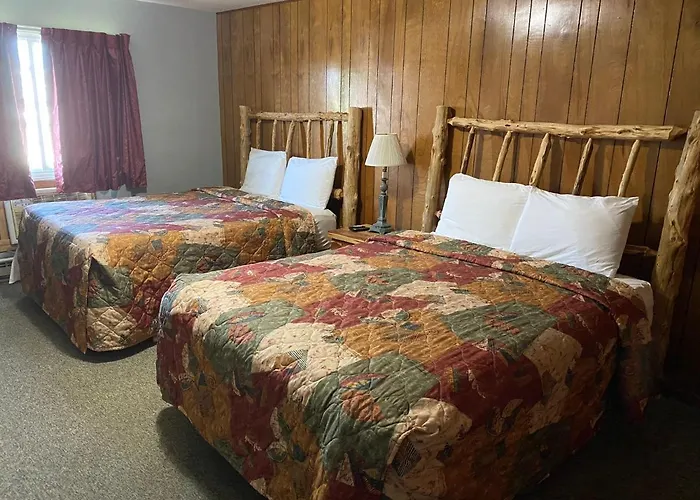 Celebrity Inn