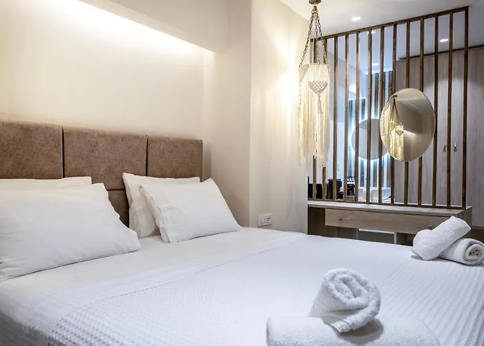 Kyma Rooms & Suites