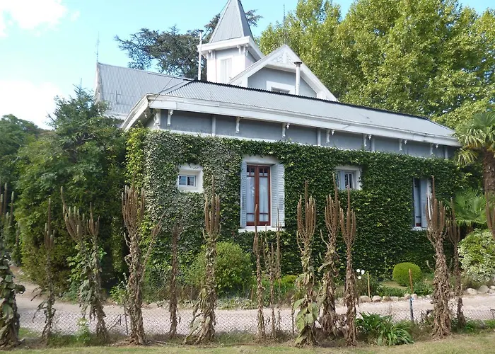 Hotel Alihuen