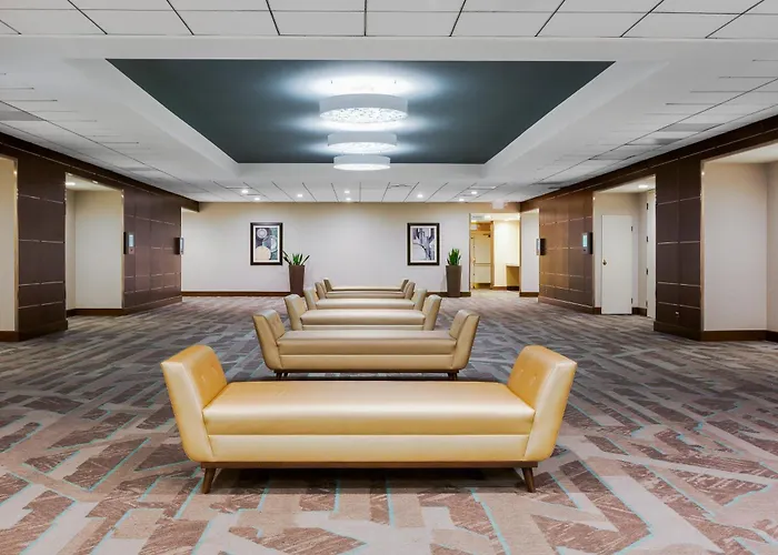 Holiday Inn La Mirada Buena Park By Ihg