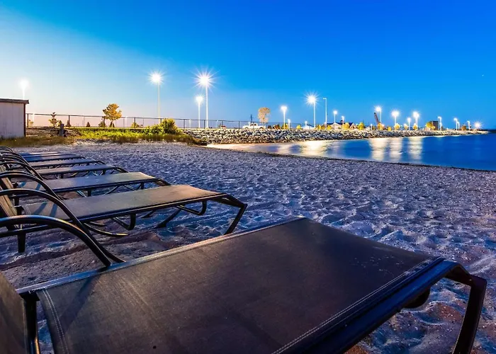 Best Western Plus Dockside Waterfront Inn