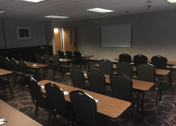 Holiday Inn Express Hotel & Suites Laurinburg By Ihg