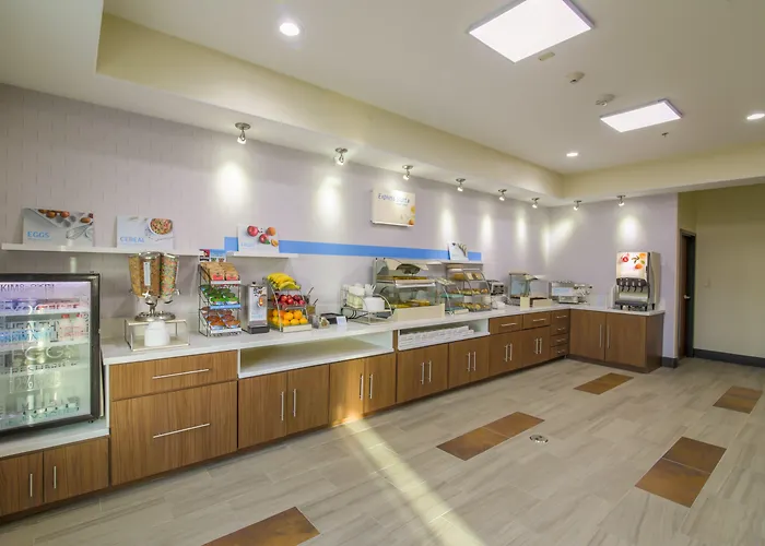 Holiday Inn Express & Suites Raymondville By Ihg