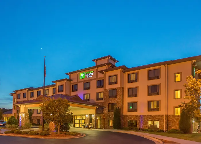 Holiday Inn Express & Suites Lexington North West-The Vineyard By Ihg
