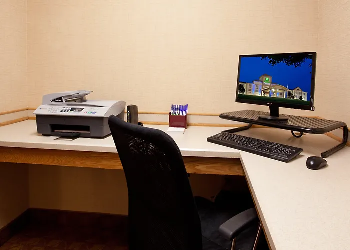 Holiday Inn Express Murrysville - Delmont By Ihg