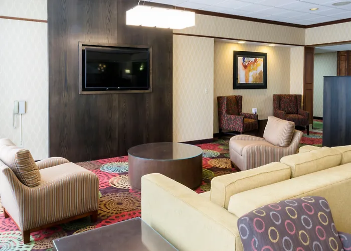 Holiday Inn Express Big Rapids By Ihg
