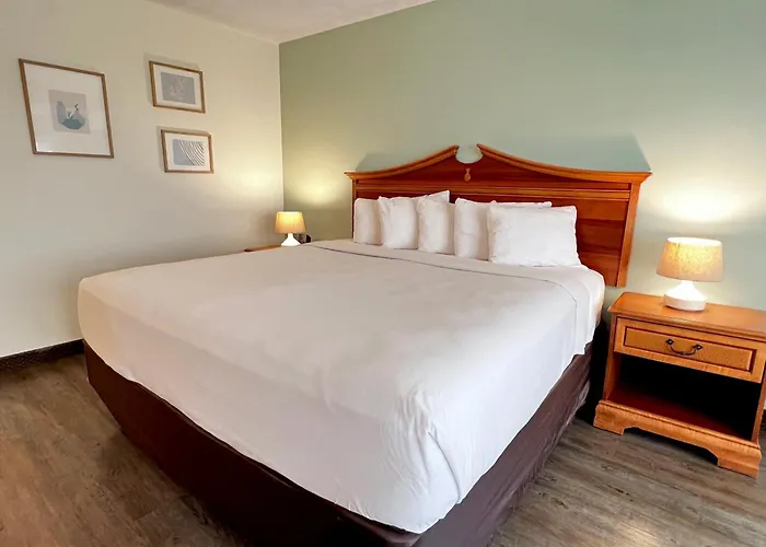 Atlantic Beach Hotel Newport