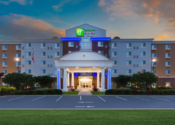 Holiday Inn Express Hotel And Suites Petersburg - Fort Lee, An Ihg Hotel