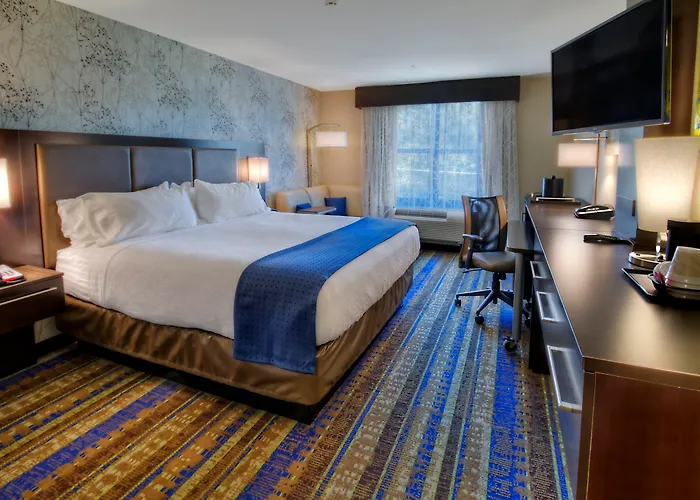 Holiday Inn & Suites Tupelo North By Ihg