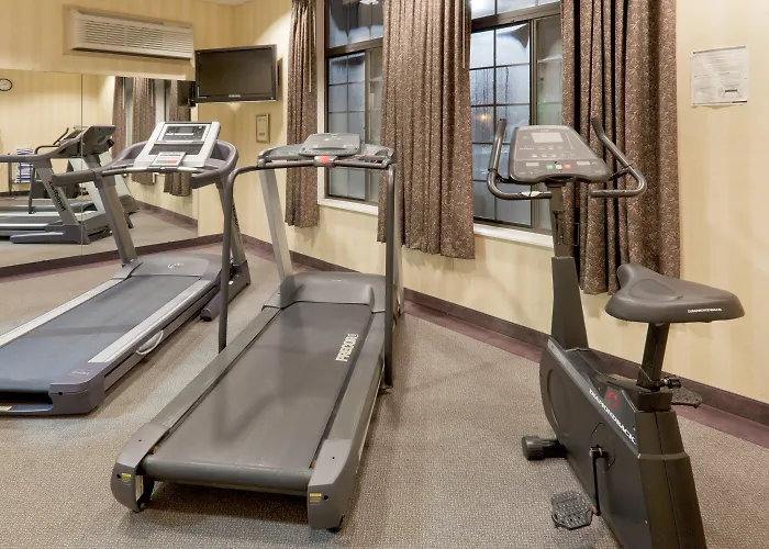 Holiday Inn Express Greensburg By Ihg