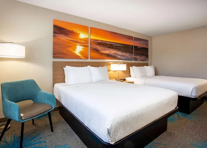 Days Inn By Wyndham Marquette