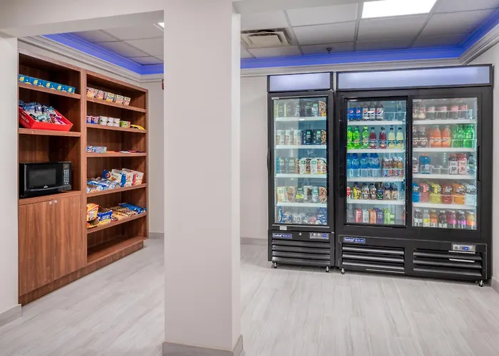 Holiday Inn Express Hotel & Suites Greenville By Ihg
