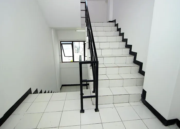 Hotel O Jati Exclusive Homestay