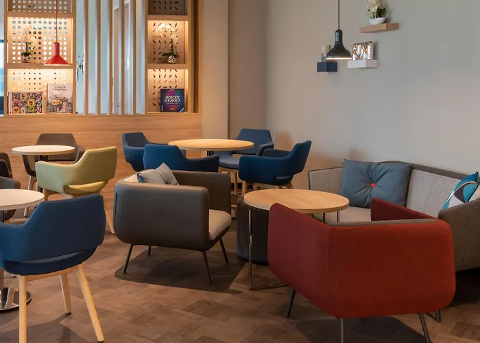 Holiday Inn Express Düsseldorf - Hauptbahnhof, an IHG Hotel