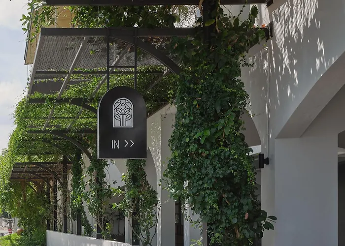 The Motifs Eco Hotel - Sha Extra Plus
