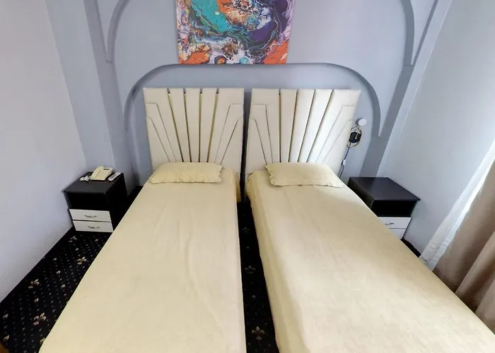 Hotel Duet