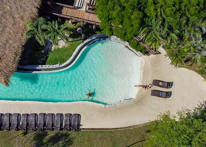Villas Sol Hotel And Beach Resort
