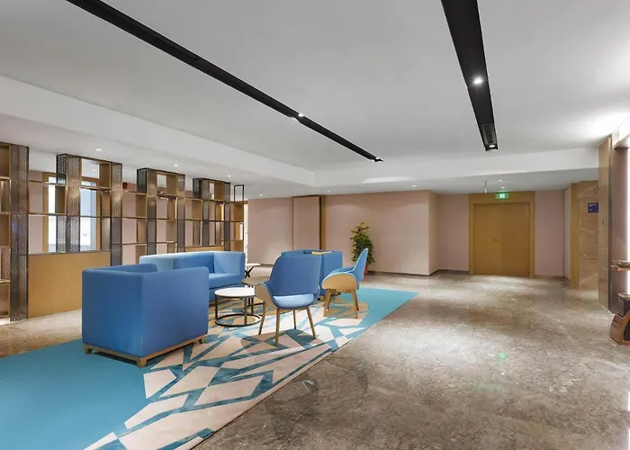 Kyriad Jinjiang Hotel