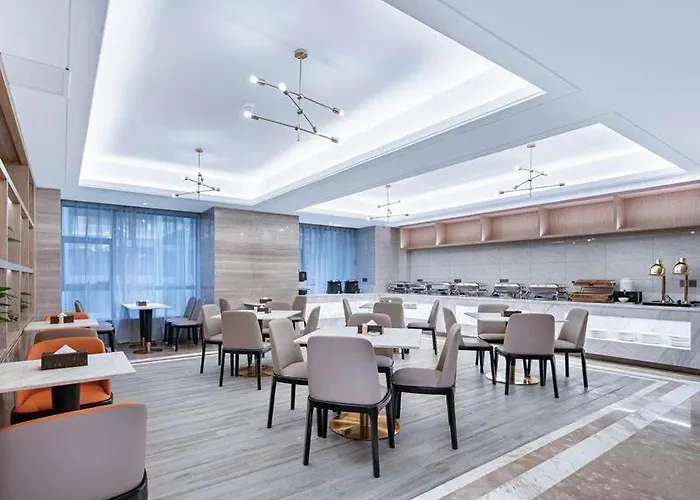 Kyriad Marvelous Hotel Guizhou Dujun Center Wanda Plaza