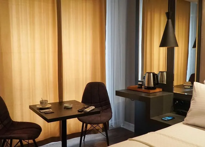 Bloom Suite Hotel