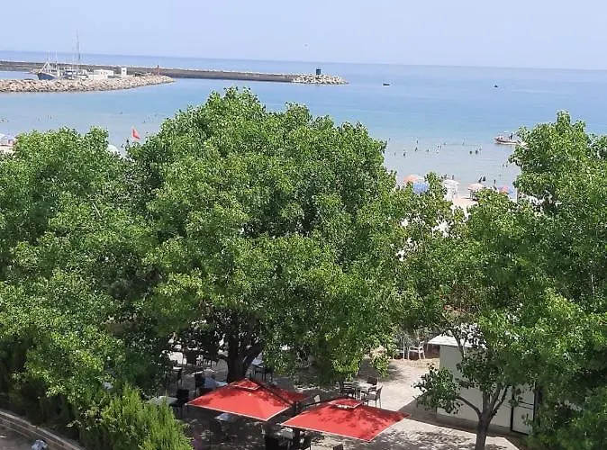 Corail Royal Hotel