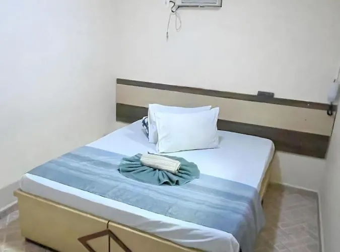 Hospedaria Plaza Hotel