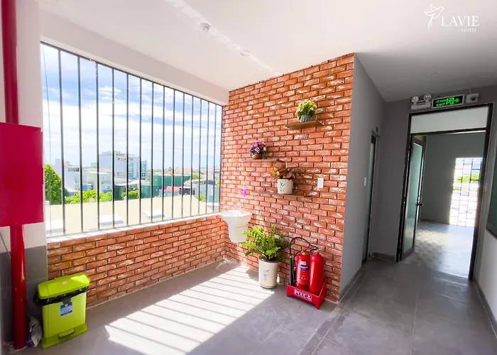 Khach San Lavie Hotel Quang Ngai