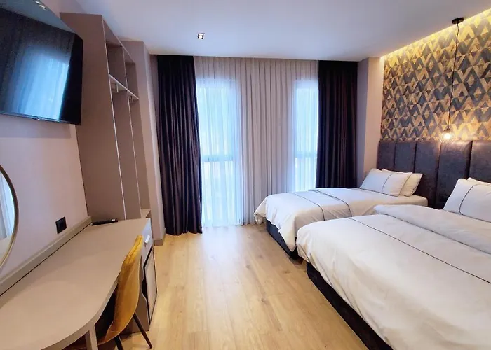 Starlight Hotel