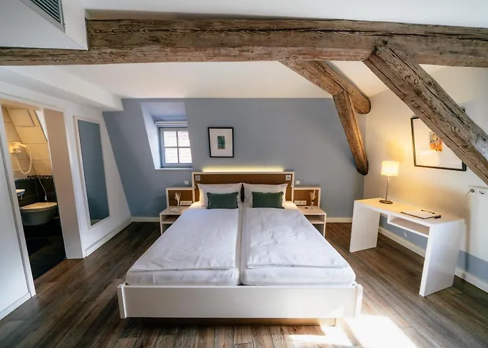 Weinbar & Gaestehaus Himmelstoss