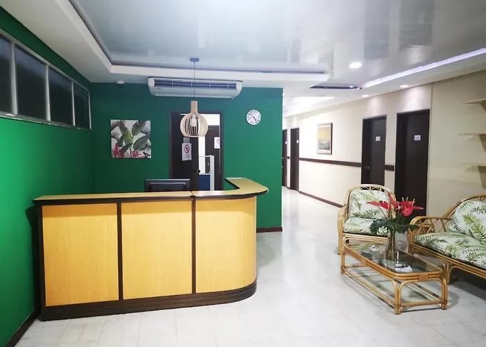 Hotel Sin Escala