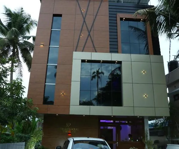 Kurianplackal Residency