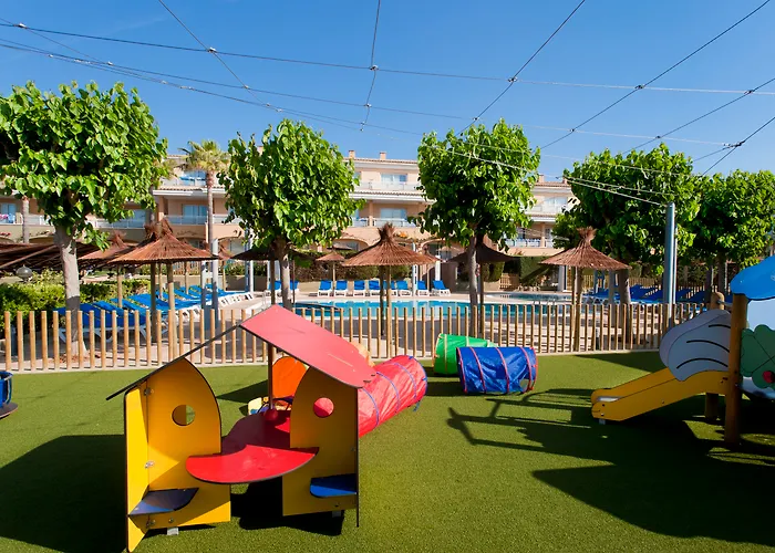 Insotel Cala Mandia Resort