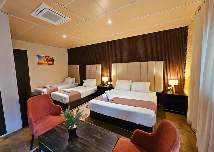 Qasr Alnkheel Resort And Hotel